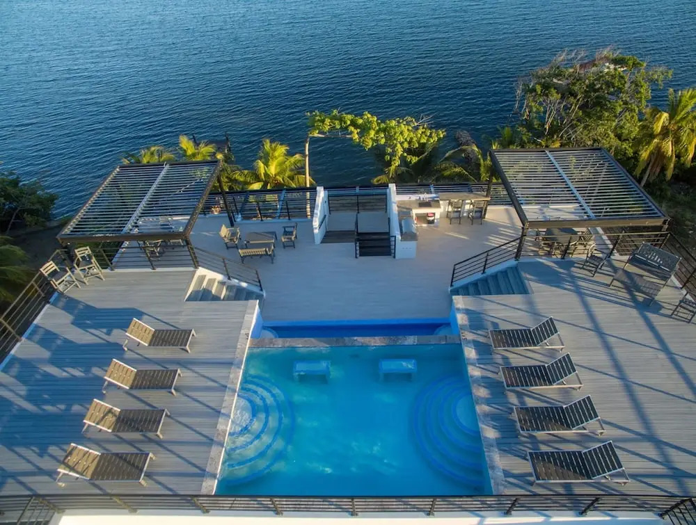 Sunset Gecko - Beachfront Condo Complex In Placencia Village