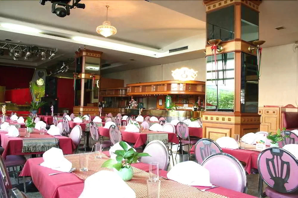 Inn Come Suite Bangkok