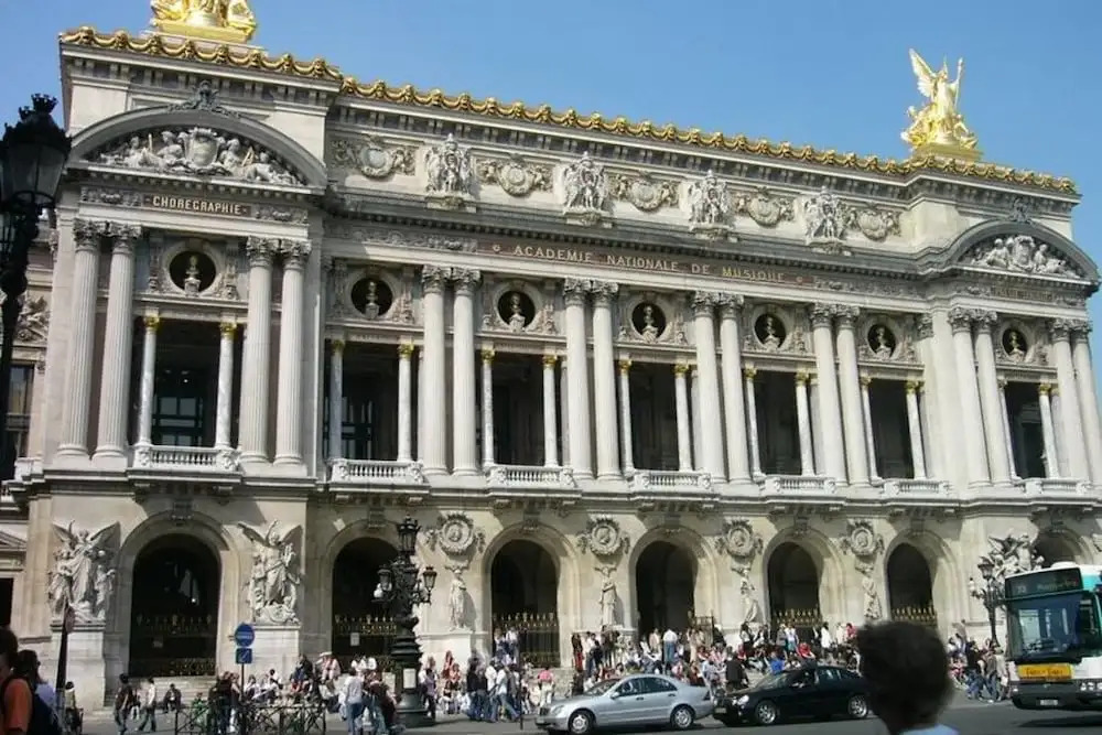 Moliere Studio - Heart of Paris