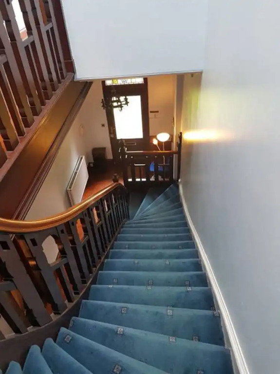 Broompark House