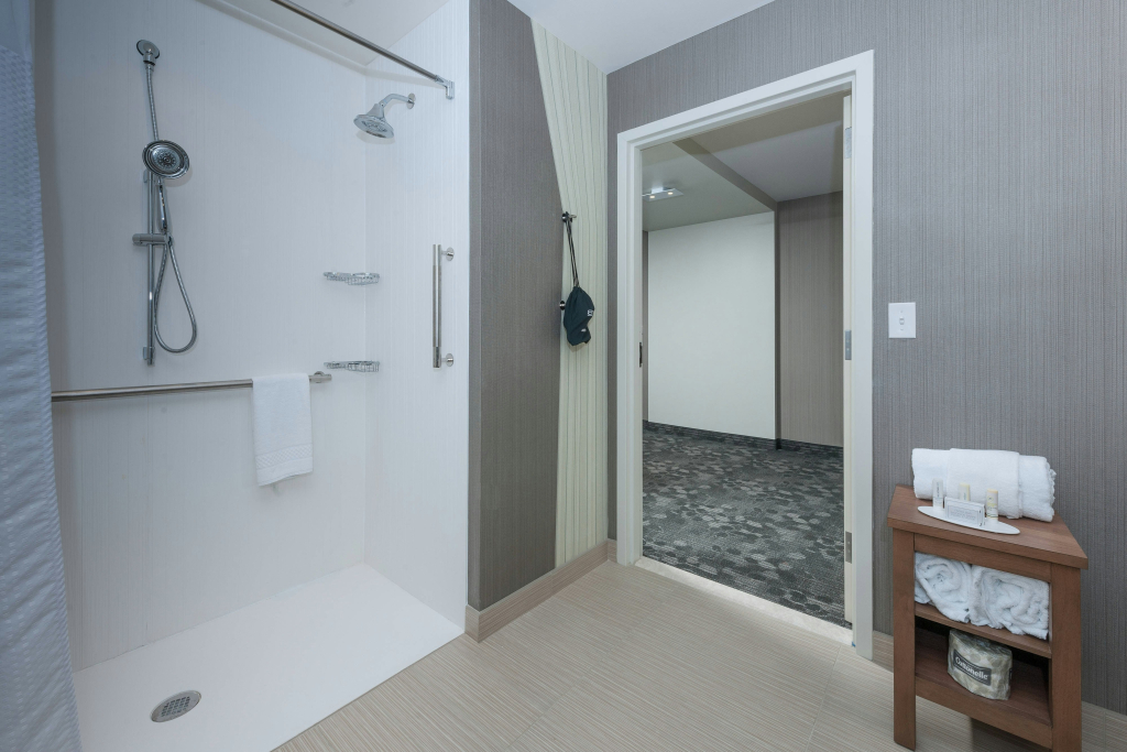Courtyard by Marriott Boston Littleton