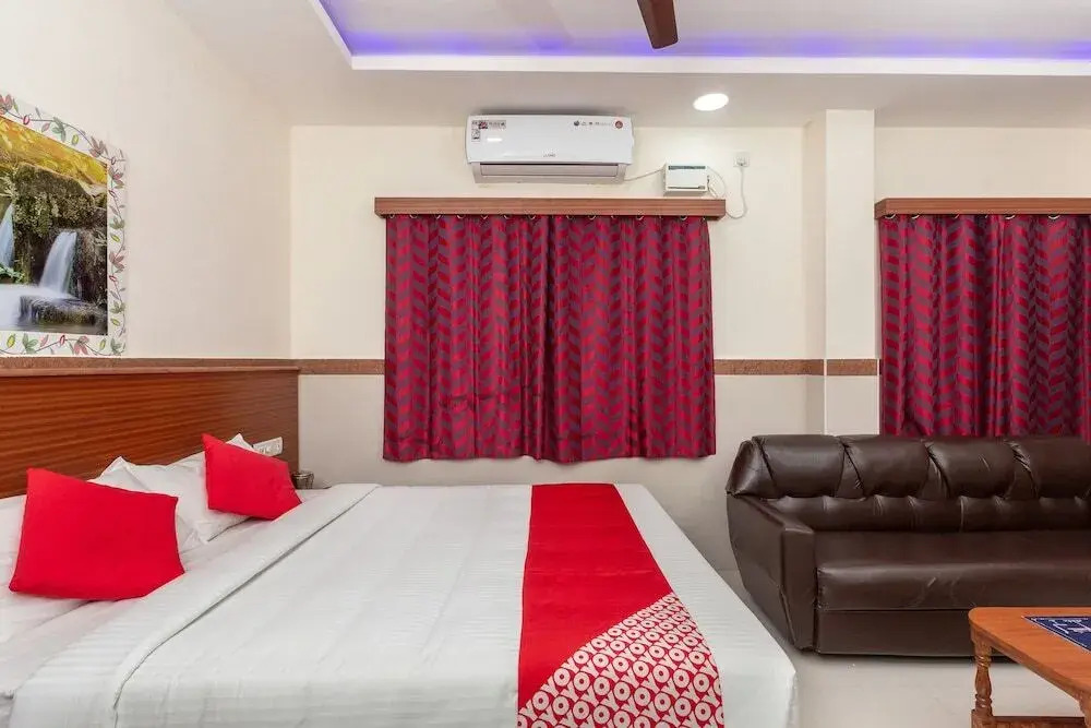 Kumaran Millenium Residency