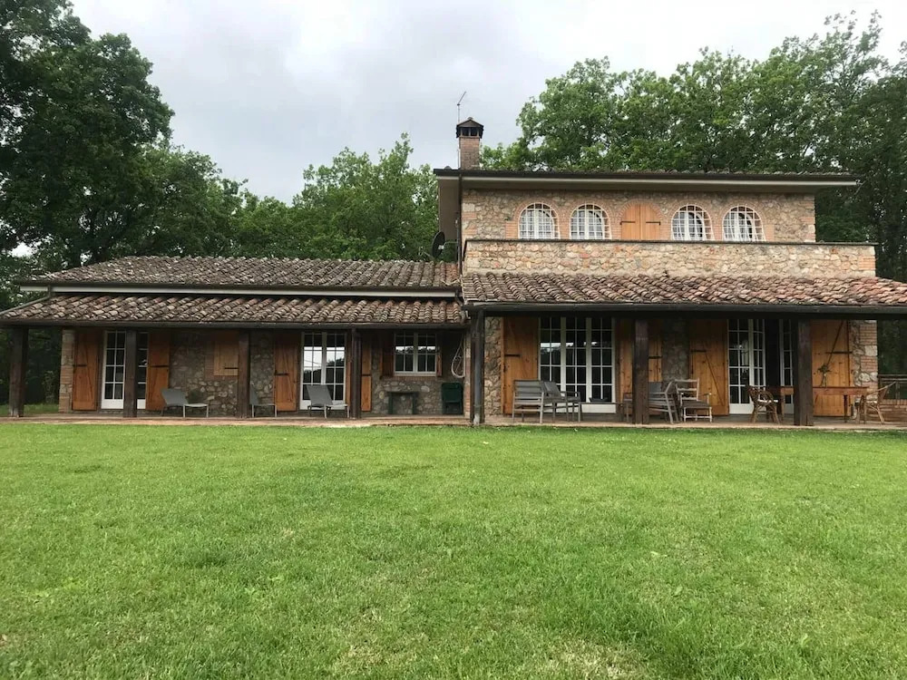Villa With 4 Bedrooms in Provincia di Siena, With Private Pool, Enclosed Garden and Wifi