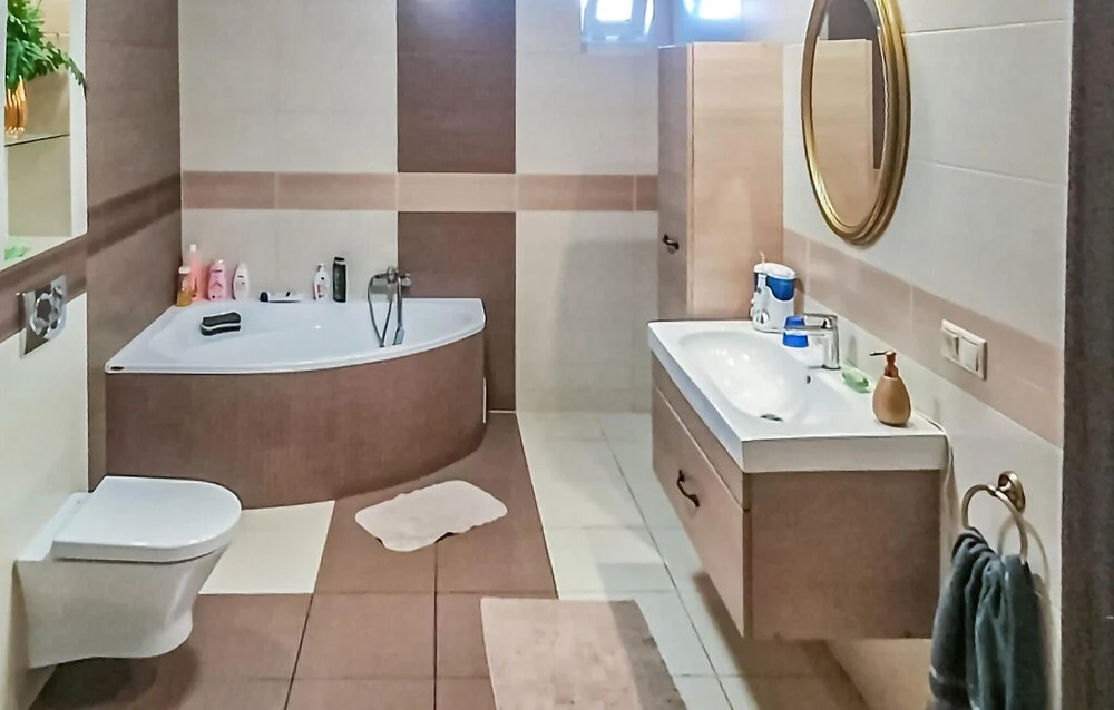 Beautiful Apartment in Kamien Pomorski With Wifi and 3 Bedrooms