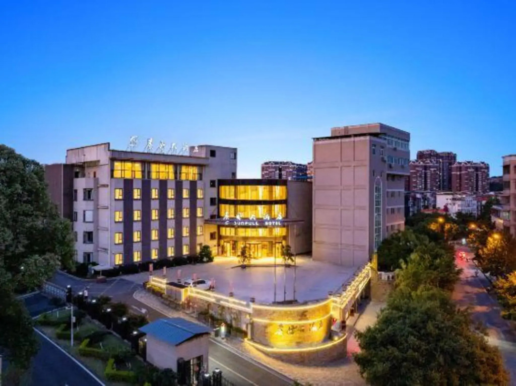 Sun Full Hotel