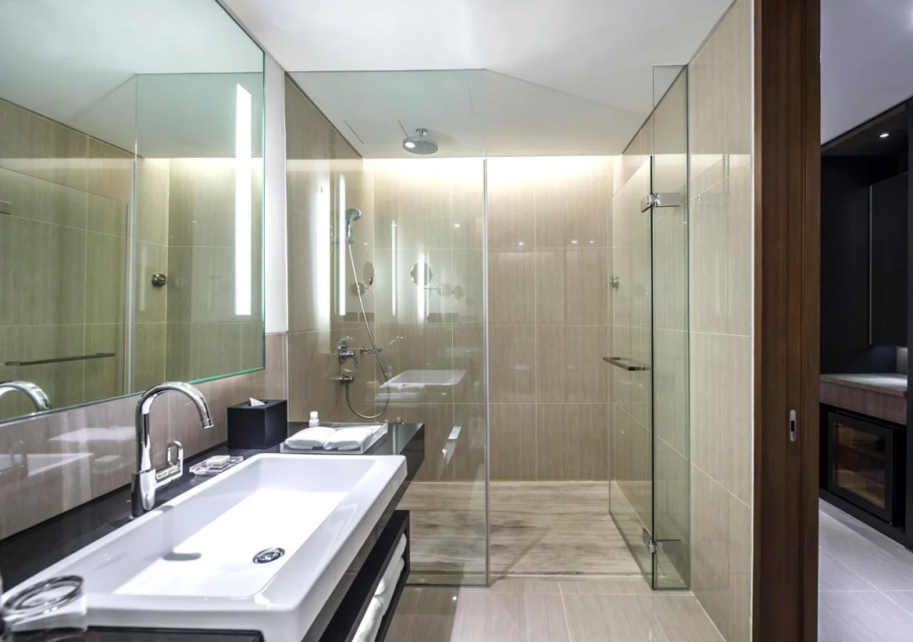 Amara Bangkok Hotel