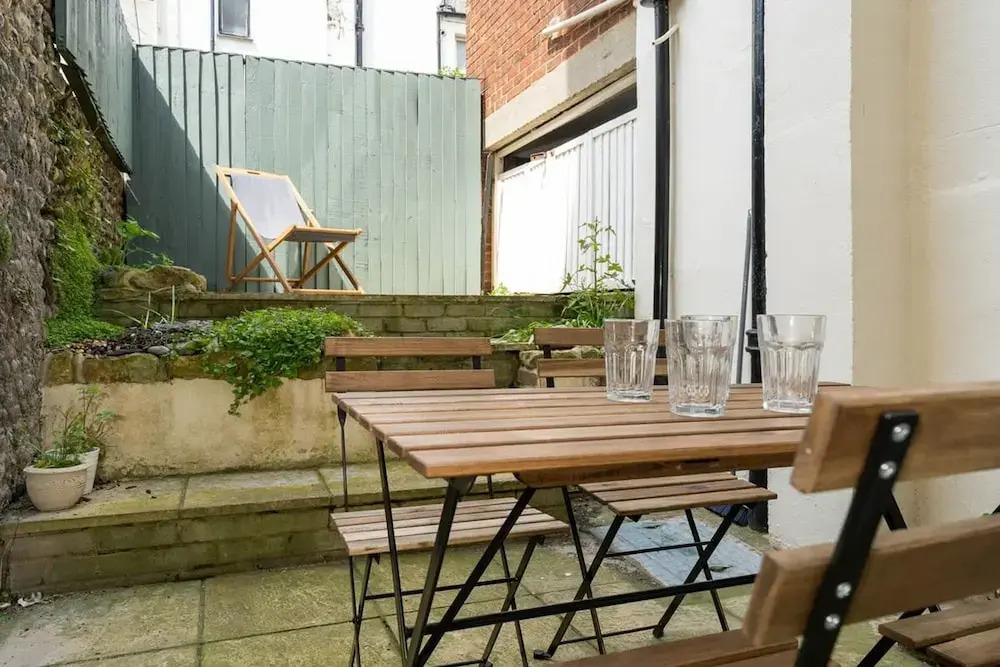 Host Stay Waterloo Apartment