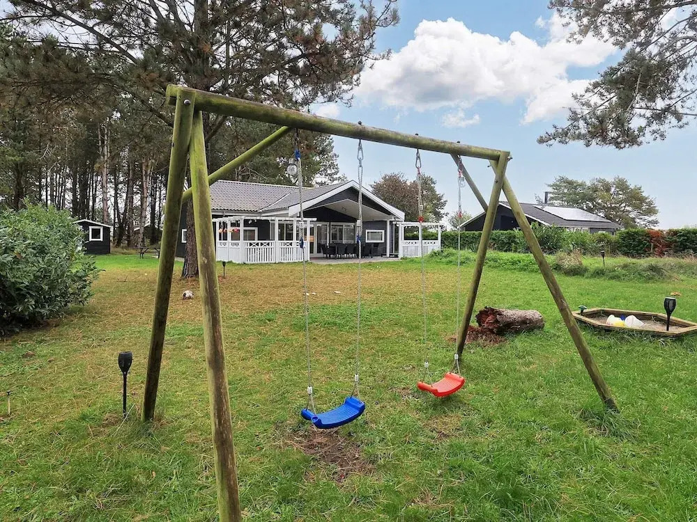 Family Retreat: Sauna & Fenced Garden