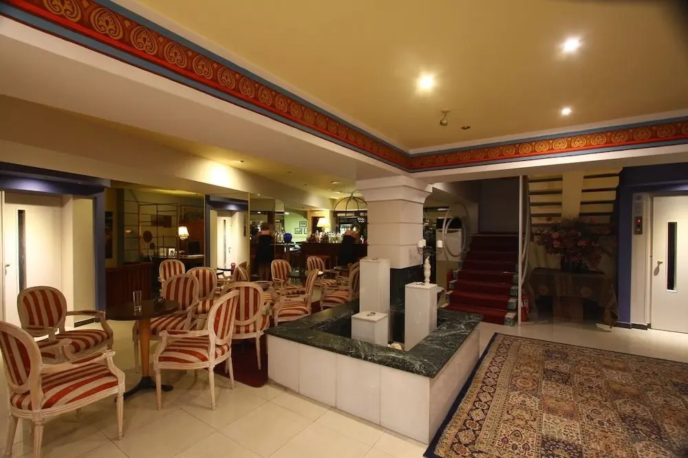 Mantas Hotel
