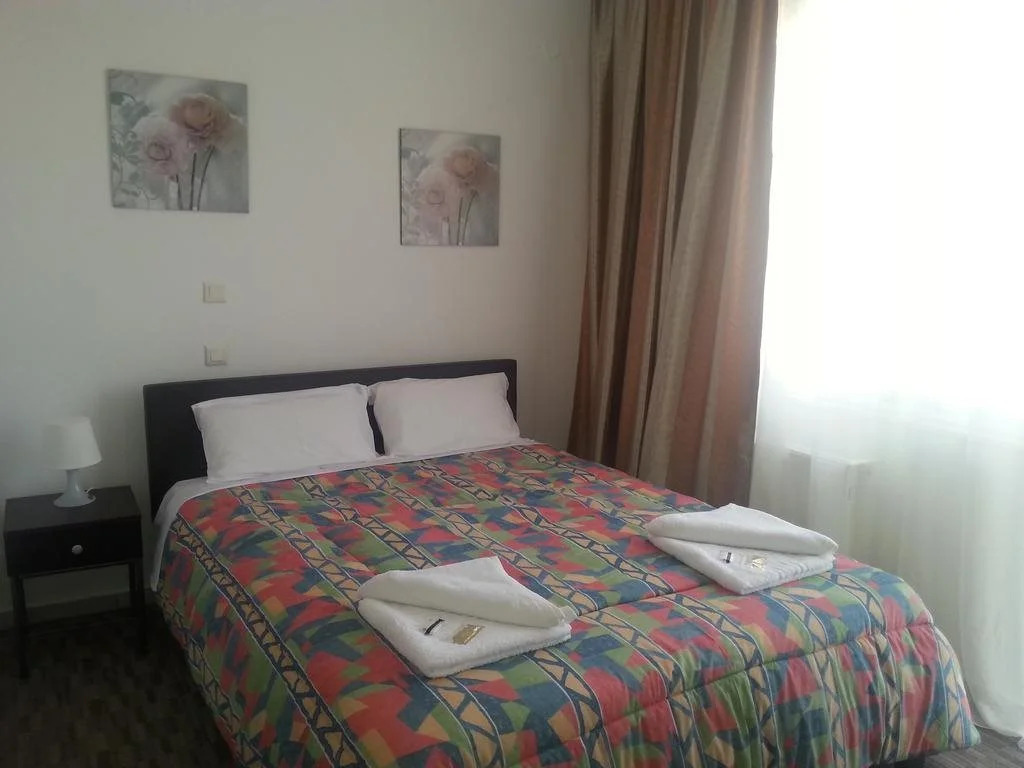 Iokasof Rooms