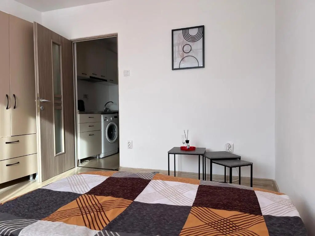 Apart Uta 2