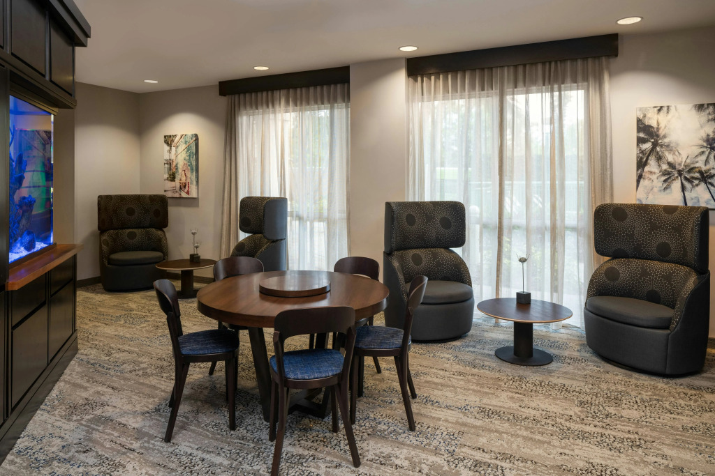 Courtyard by Marriott Fort Lauderdale Airport & Cruise Port