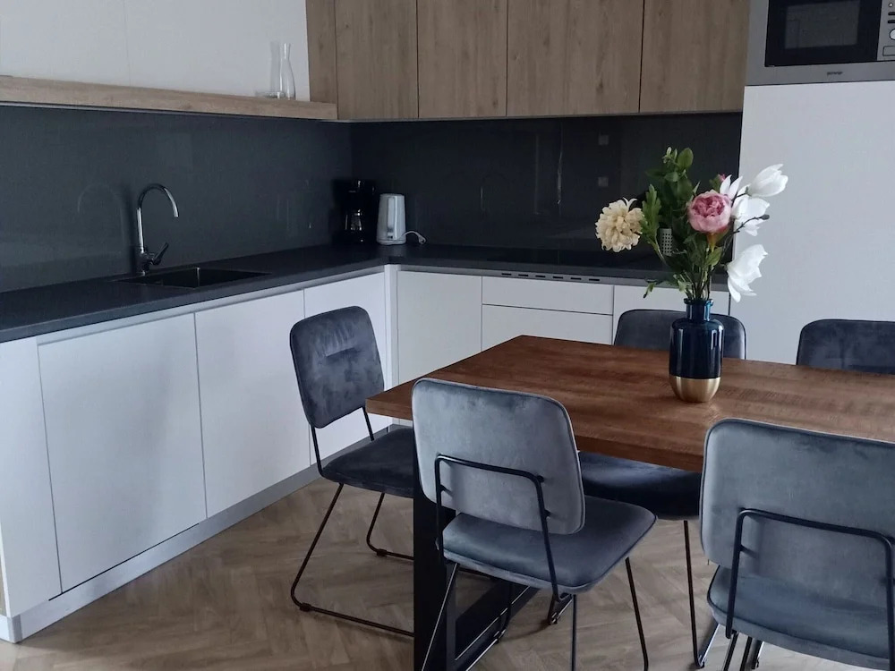 Nice Chalet With Dishwasher, Maastricht at 9 km