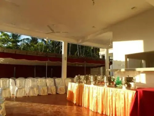 Yasas Resort