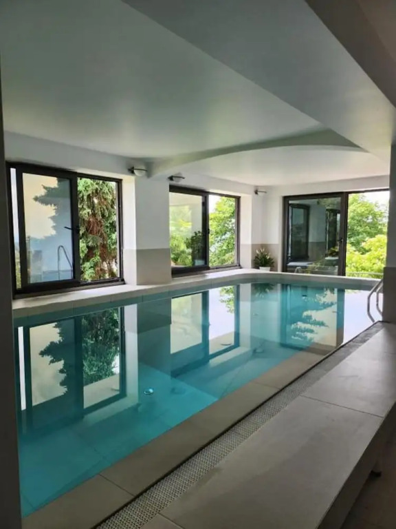 Villa Wolkenhawk - Five Bedroom Villa With Indoor Swimming Pool