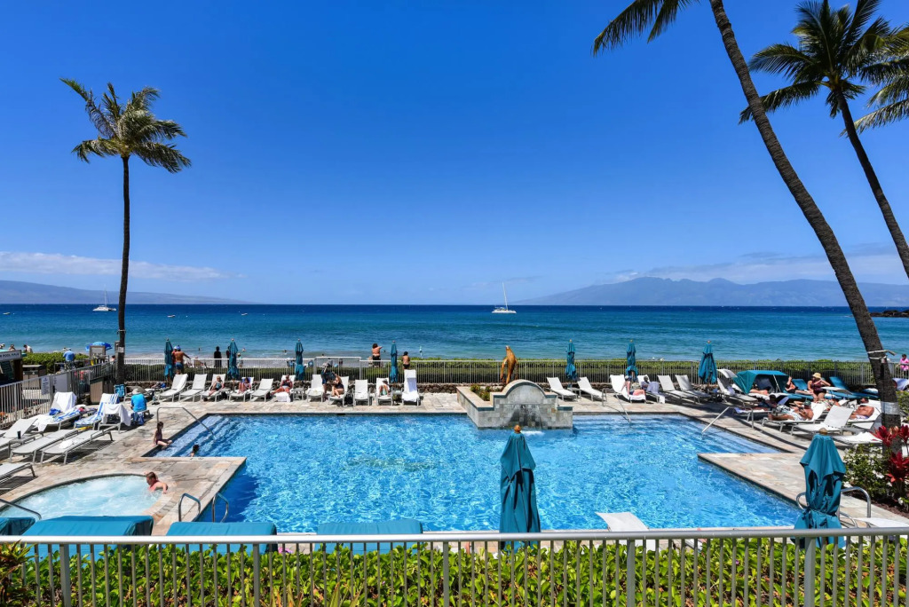 The Whaler Resort