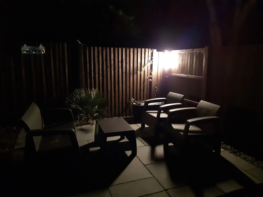 Impeccable1 Double bed Cabin in Poole With Hot Tub