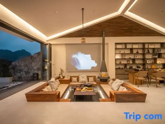 Xingyi Wanfeng Linyueqili B&B