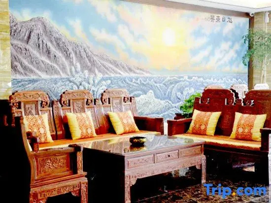 Zhangye Yushuiyuan Hotel.  Lushuiwan Resort Ganzhou Fucheng Store.