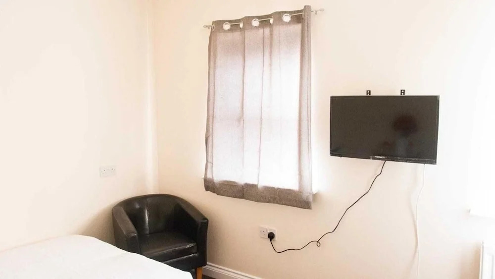 QUEEN GUEST HOUSE