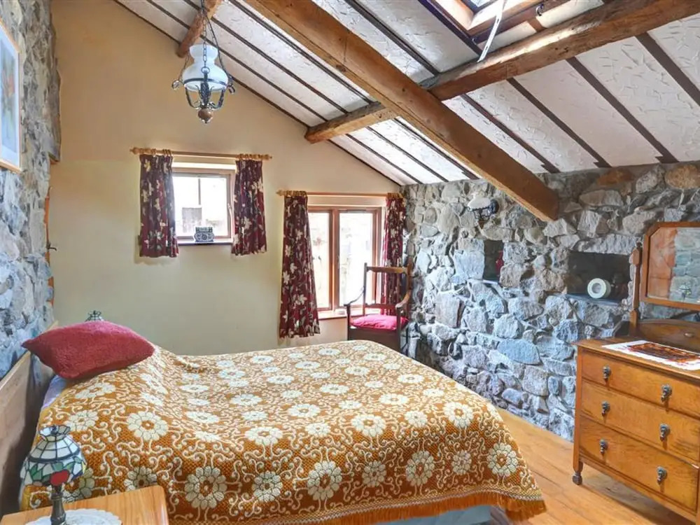 Cozy Holiday Home in Llanfaglan near Sea