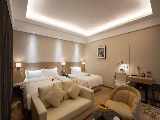 Rose Holiday Hotel