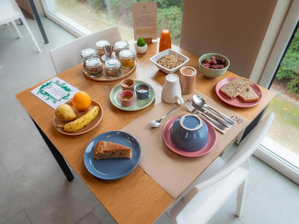 Naturena