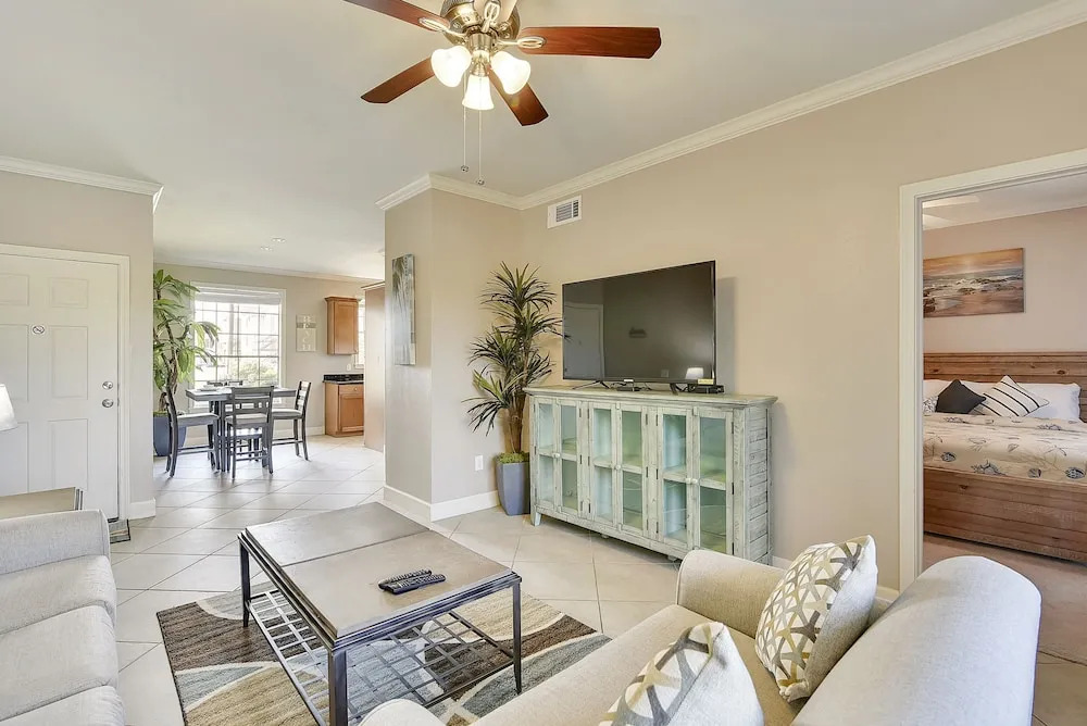 Dawn 813-Poolside Pleasure - 1 Br Condo