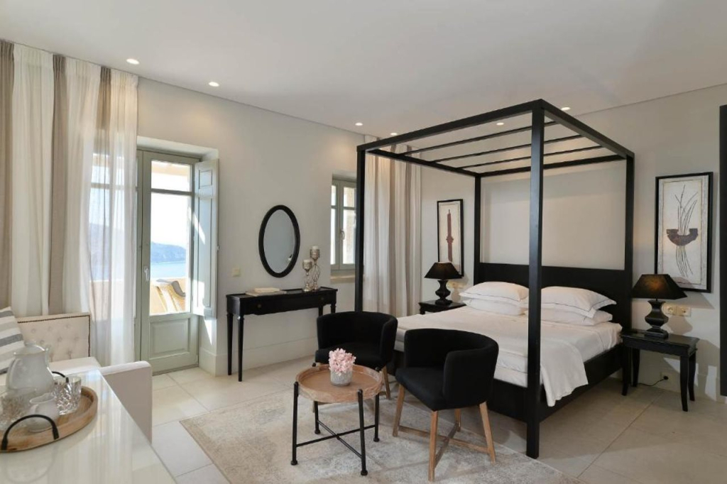 Akrolithi Boutique Hotel