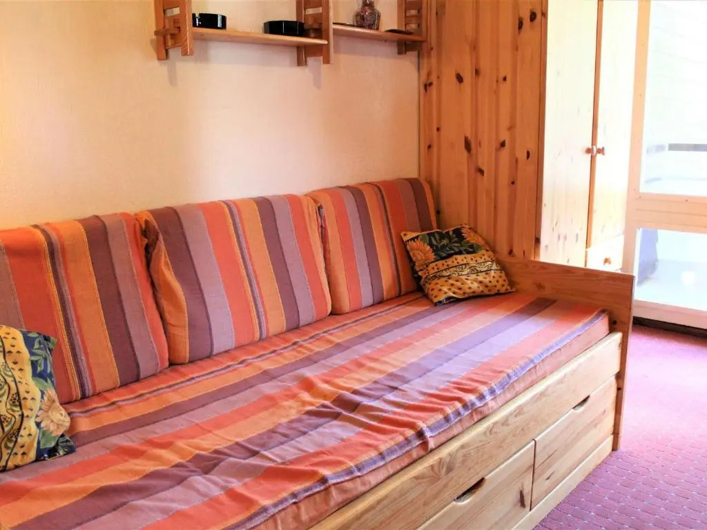 Appartement Vars, 1 pièce, 6 personnes - FR-1-330B-32