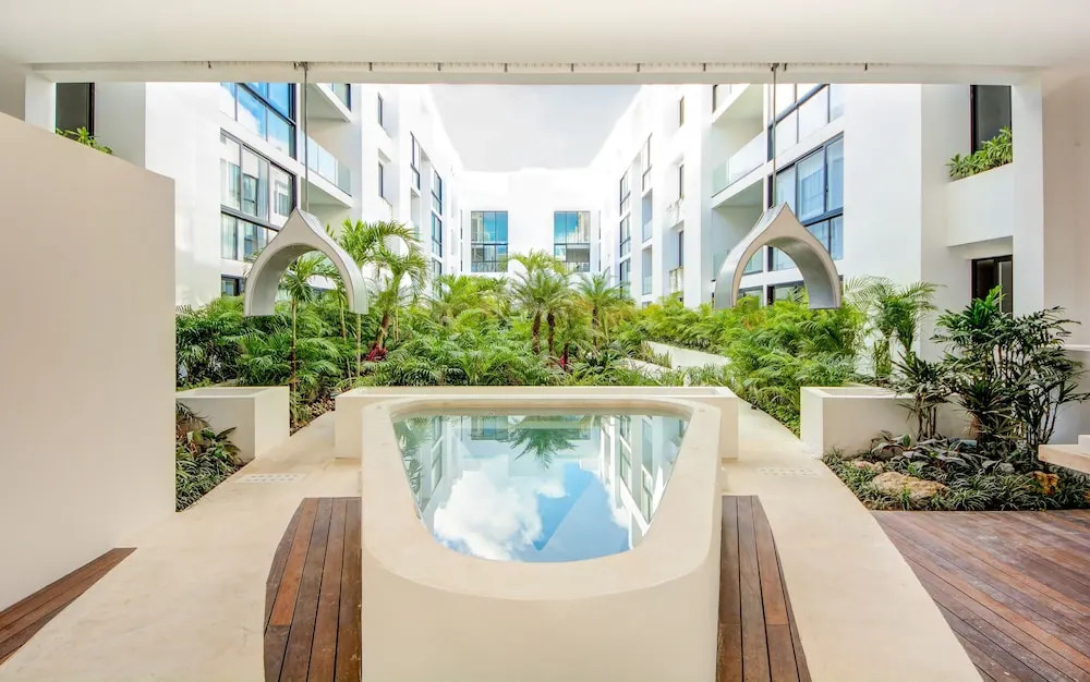 Anah Suites by Las Flores Vacation Rentals