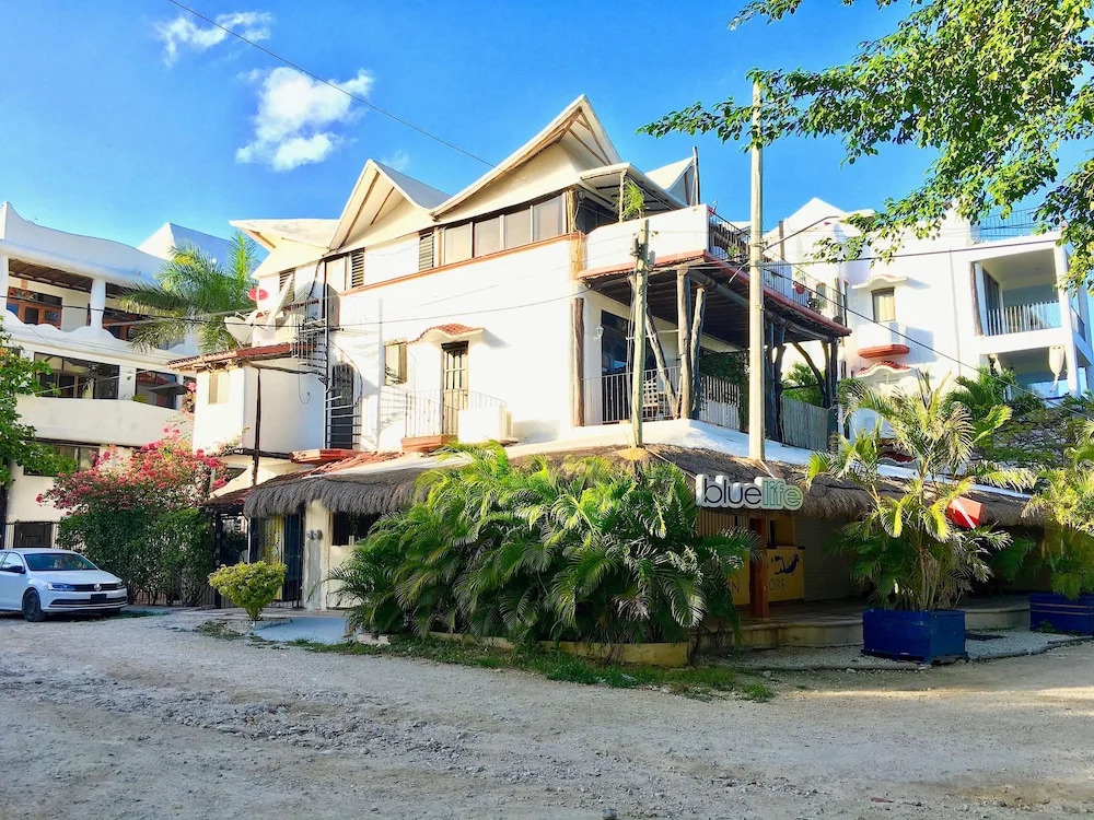 Seaview Penthouse Studio