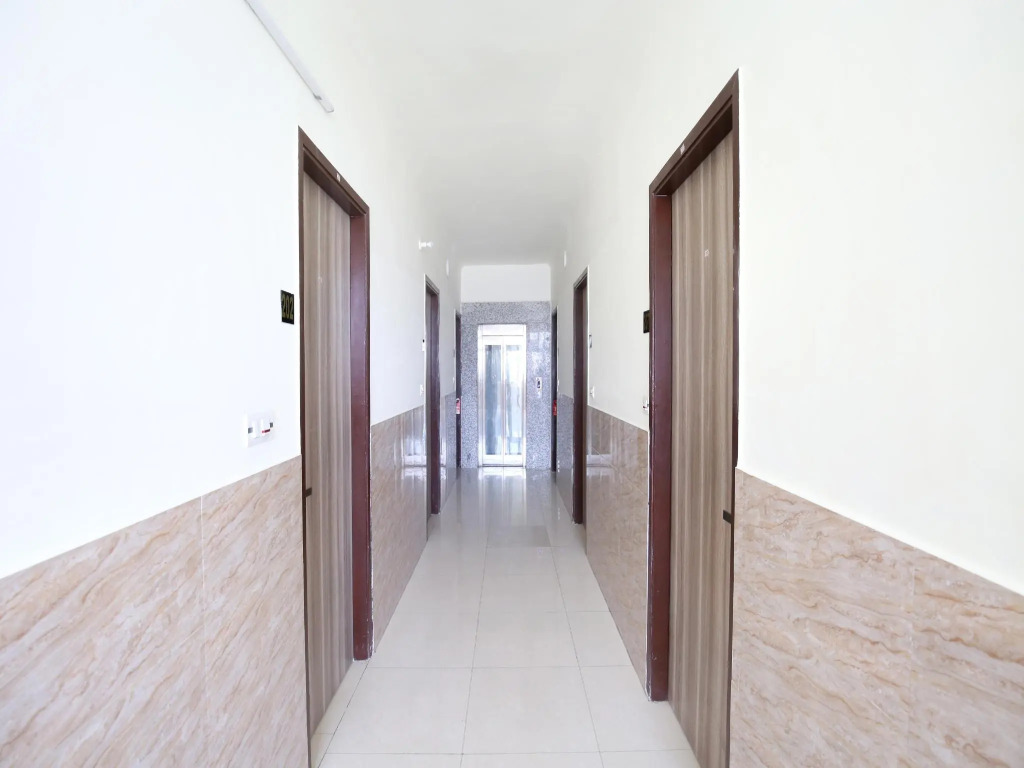 OYO 14784 Angad Residency