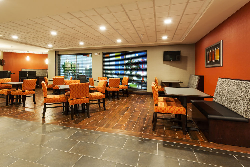 Holiday Inn Express & Suites Rapid City I-90 IHG