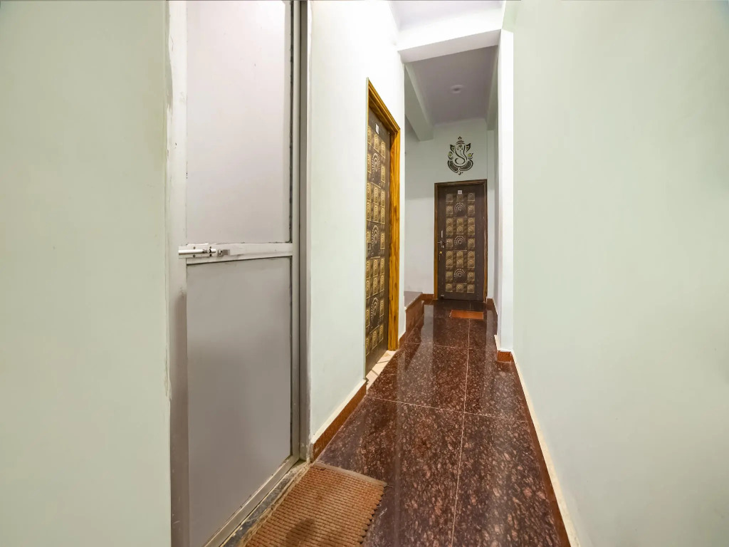 OYO 24834 R S Residency