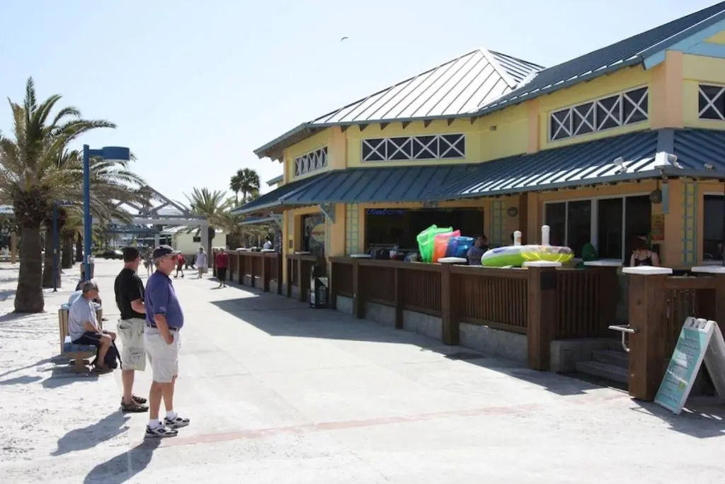 502 Dockside