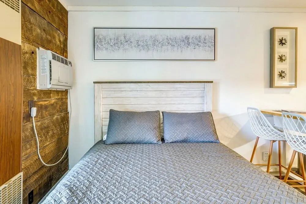 Ultimate Park City Studio w/ Pool & Hot Tub!