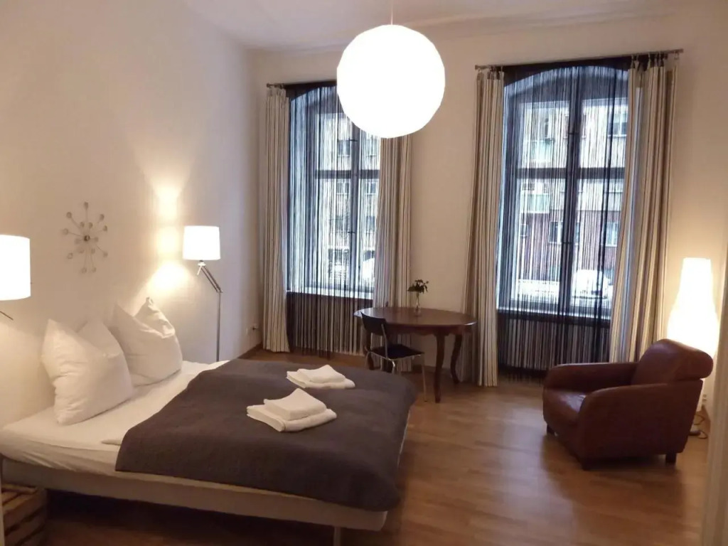 Apartment25