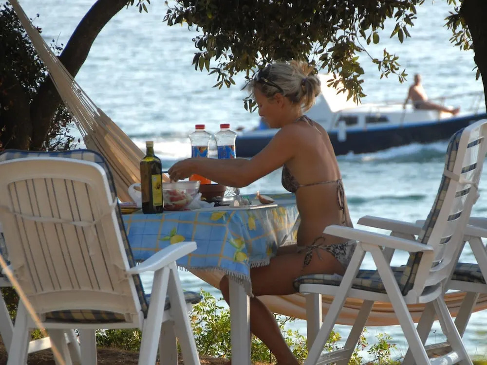 Carefully Furnished Chalet With a Terrace, 10 km. From Pula
