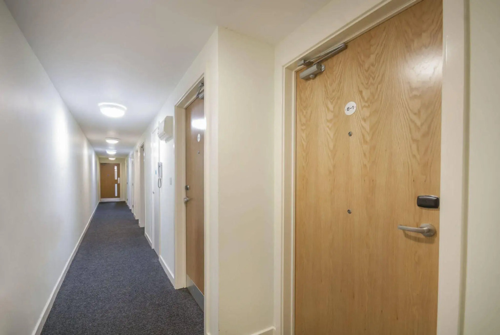 Beaverbank Place - Campus Residence