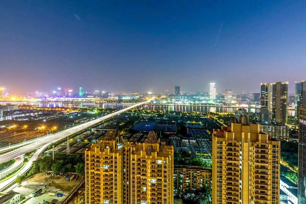 Zhujiang New Town Richard Apartment