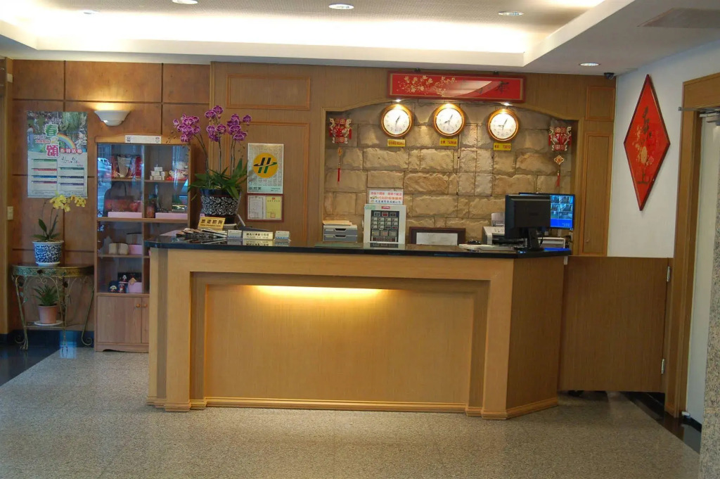 Hua Tong Hotel