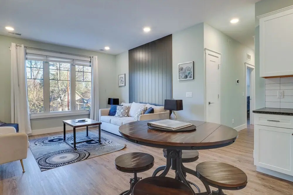 Walk to Front St! Traverse City Condo Near Skiing