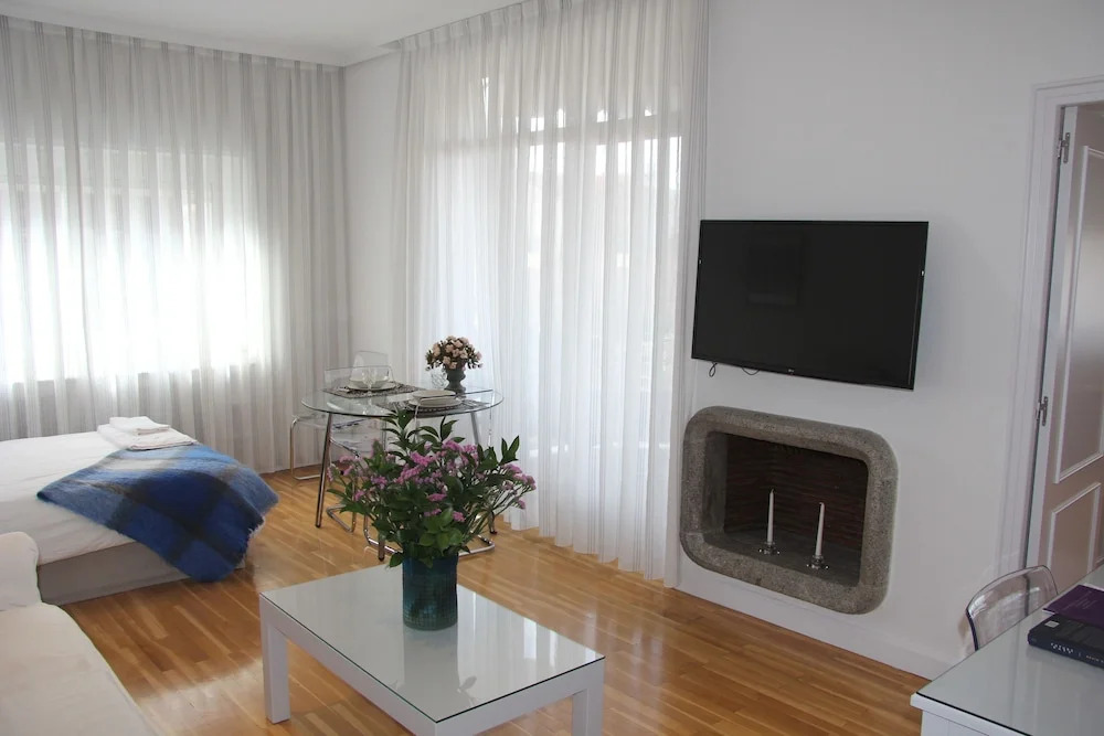 Apartamentos Los Jerónimos