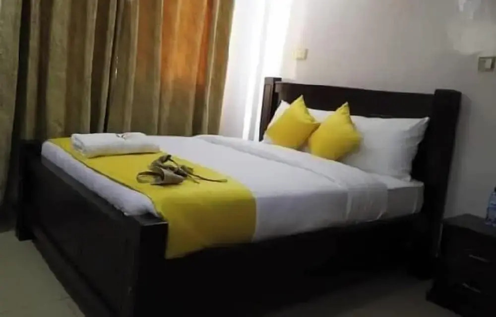 Keriwest Hotel