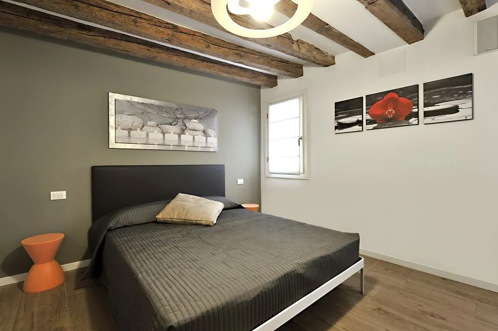 St. Mark'S Suite