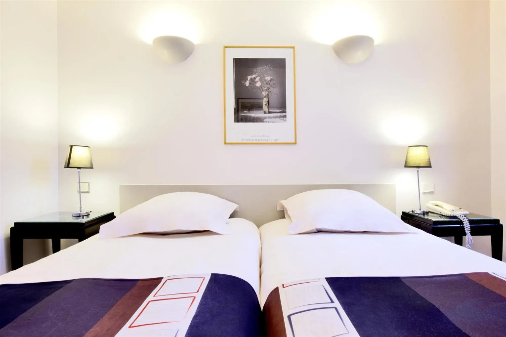 Plazza Hotel