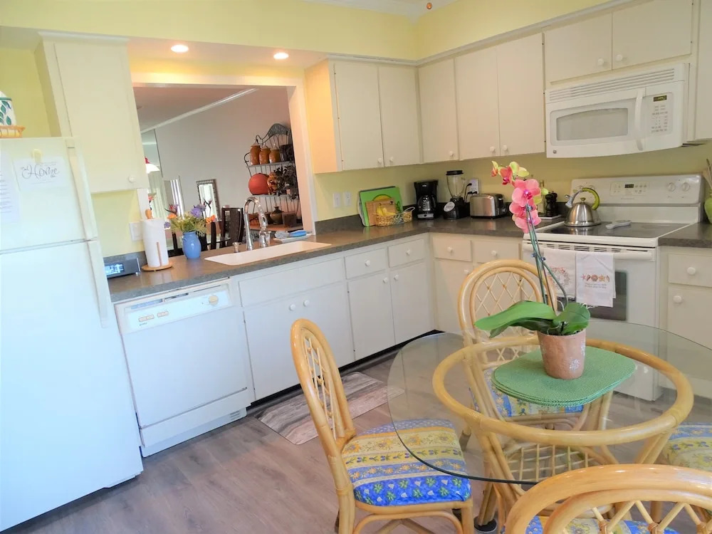 Our House at the Beach C-211 2 Bedrooms 2 Bathrooms Condo