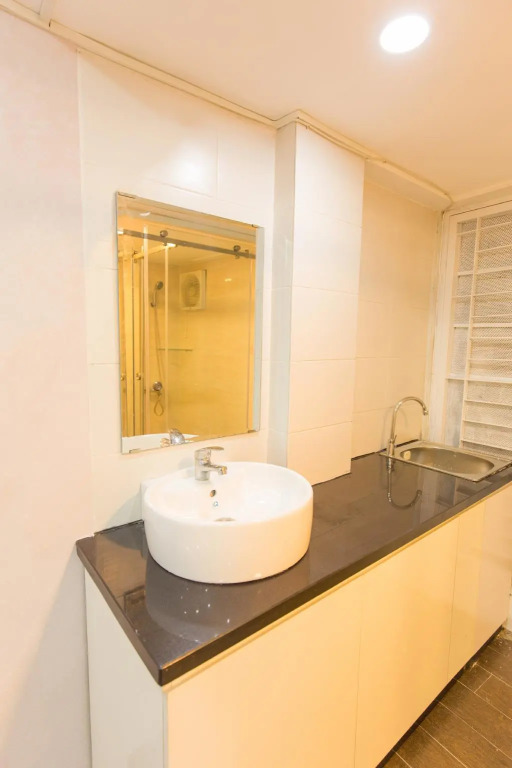 Qhome Saigon - Vo Van Tan