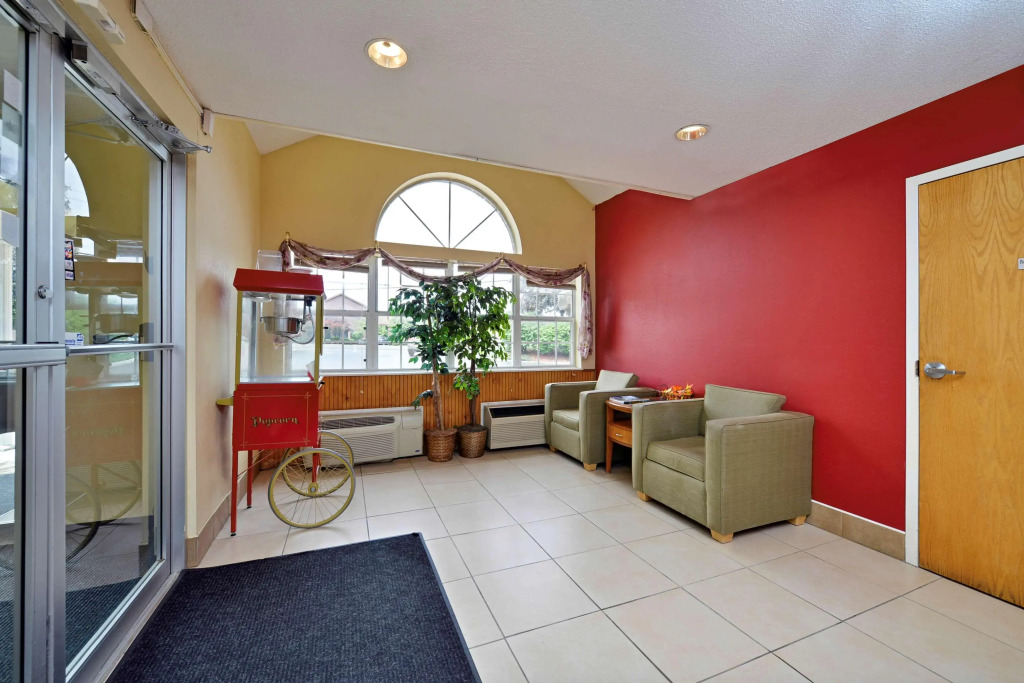 Americas Best Value Inn - East Syracuse